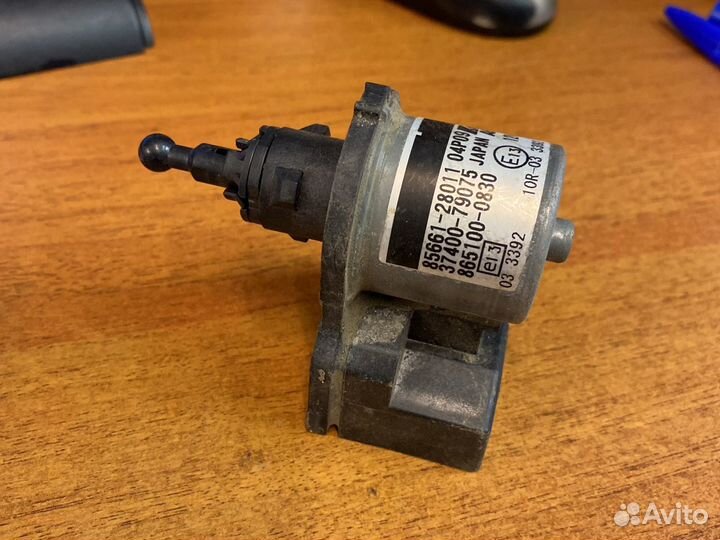 Camry 50 Prado 150 2009- Корректор фары б/у