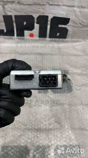 Блок управления двери передний правый Bmw 5-Series