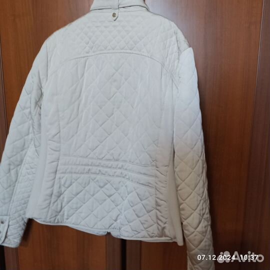 Куртка женская zara 46-48