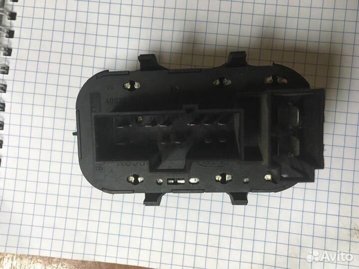 Блок управления стеклоподъемниками Форд Фокус 1