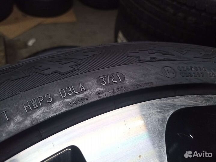 Continental ContiCrossContact Winter 275/45 R21