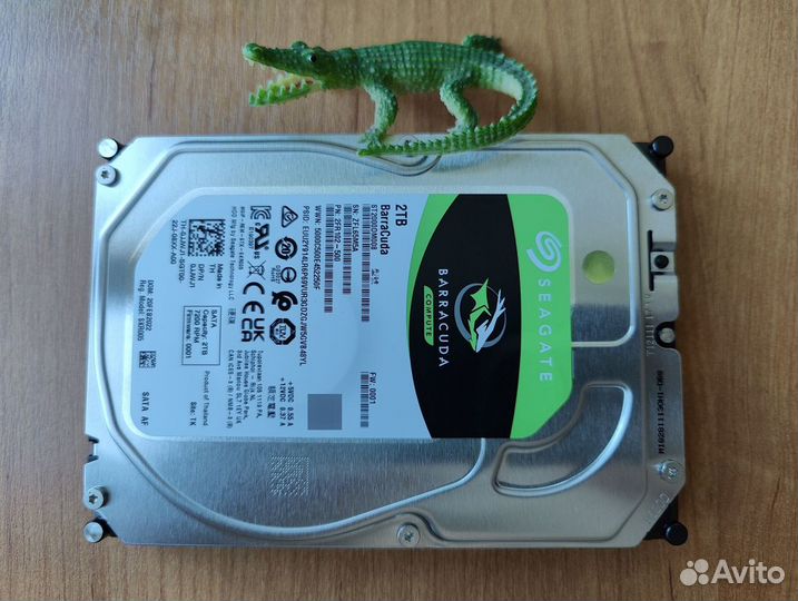 Жесткий диск Seagate Barracuda 2тб Новый