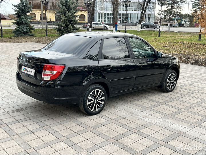 LADA Granta 1.6 МТ, 2024, 10 700 км