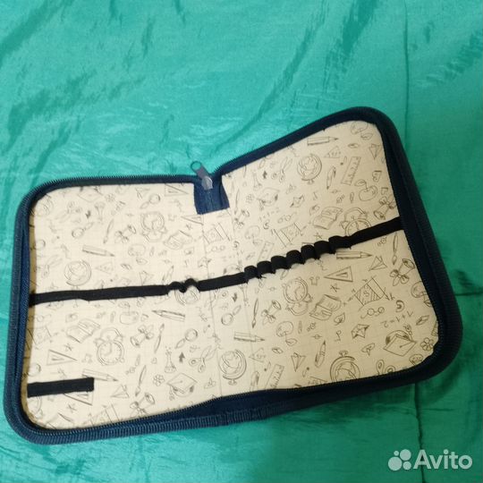 Пенал ученический