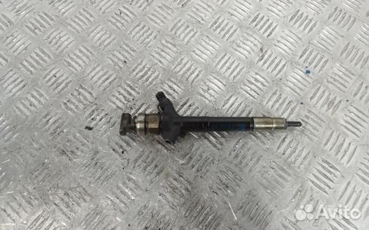 Форсунка дизельная toyota RAV 4 ZSA3 (KML08AL02)