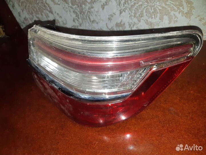 Задний фанарь на камри 55 кузов
