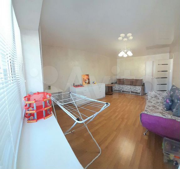 2-к. квартира, 55 м², 9/9 эт.