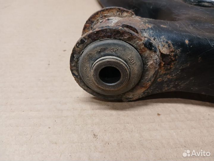 Рычаг передний левый Volkswagen Polo 5