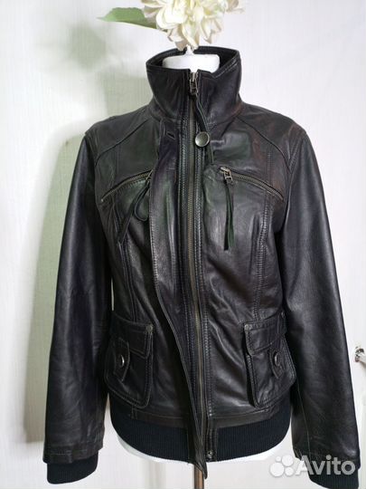 Кожаная куртка мягушка от Esprit 44