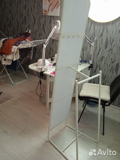 Зеркало б/у в хорошем состоянии