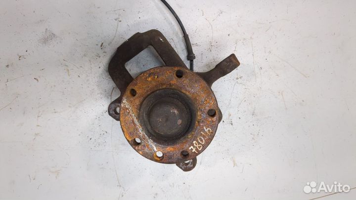 Ступица (кулак, цапфа) Mercedes Sprinter, 2003