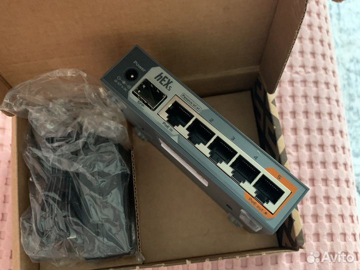 Mikrotik hex S (rb760igs)