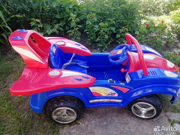 Детский электромобиль