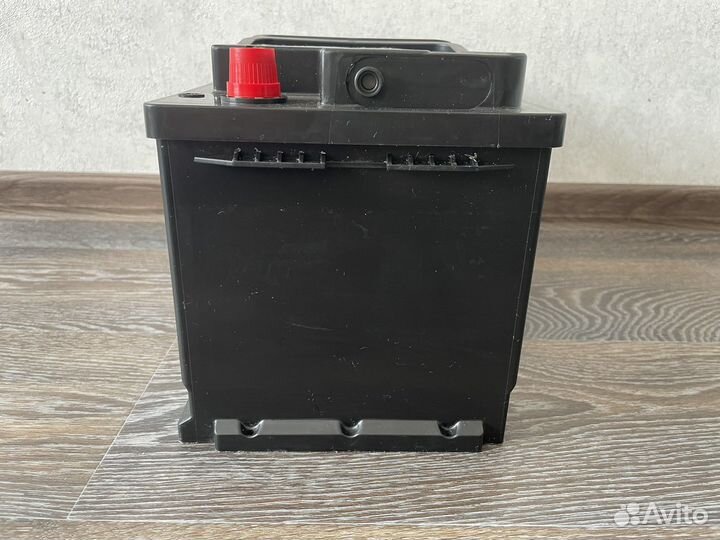 Аккумулятор автомобильный black ICE 100