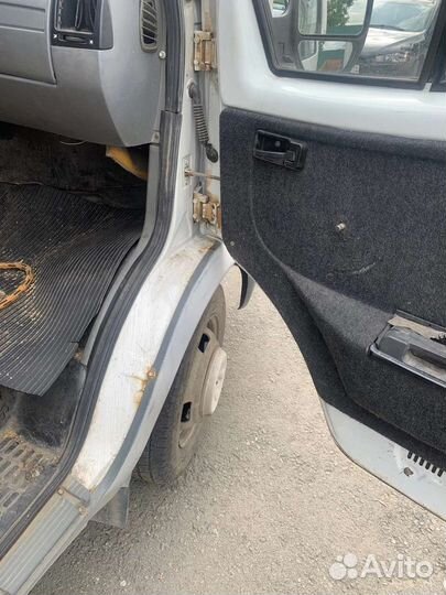 ГАЗ ГАЗель 3221 2.3 МТ, 2009, 200 000 км