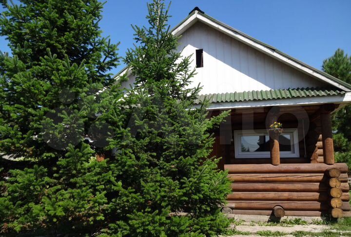 Коттедж 365 м² на участке 15 сот.