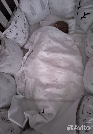 Бортики в детскую кроватку