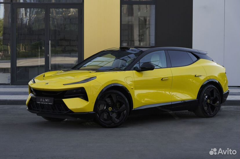 Lotus Eletre AT, 2023, 3 300 км