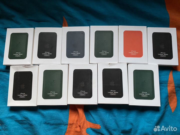 Магнитный кошелёк на iPhone