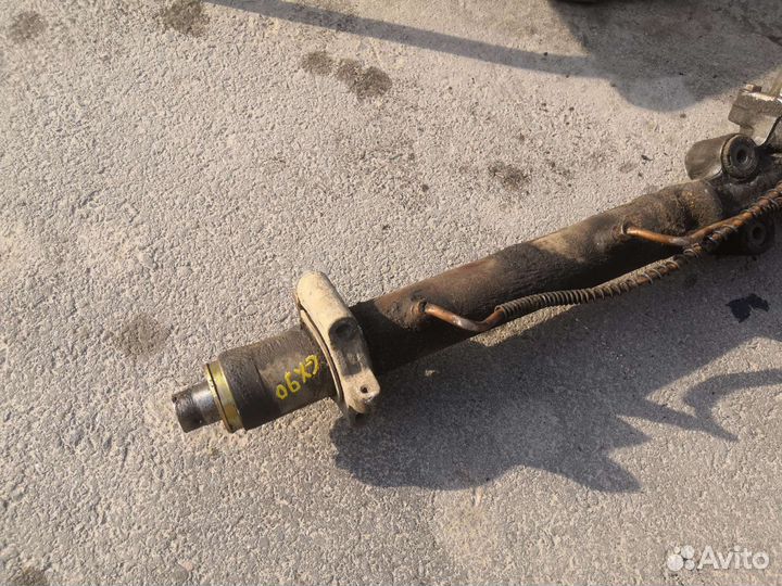 Рулевая рейка Toyota mark 90 100