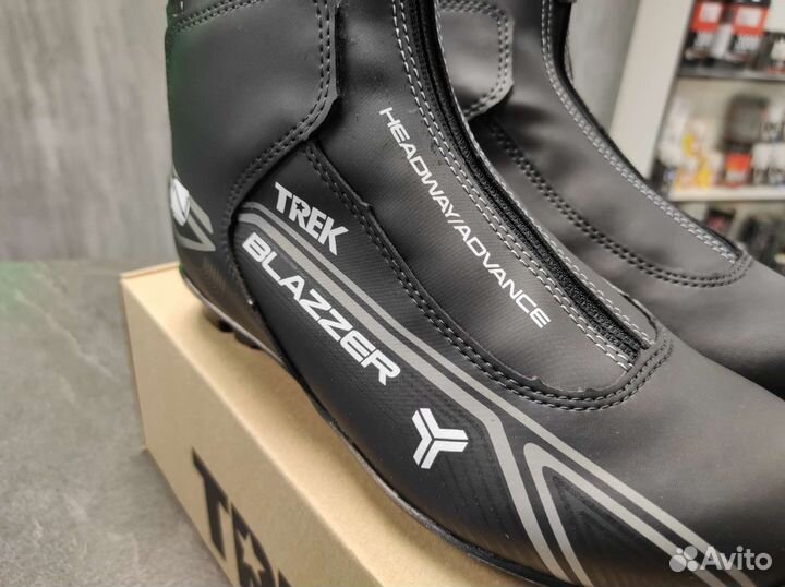 Лыжные ботинки trek BlazzerComfort4 NNN