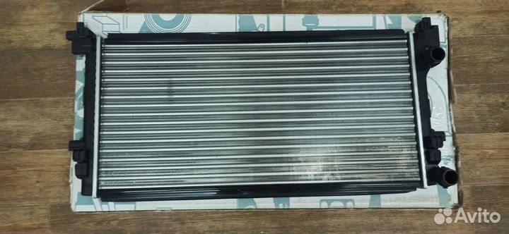 Радиатор охлаждения A3/skoda /VW Golf 1.2-2.0TFSi