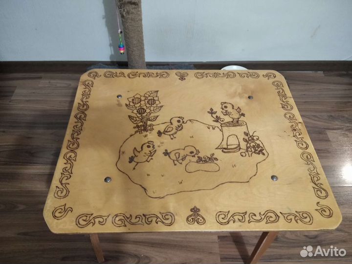 Детский стол и стульчик