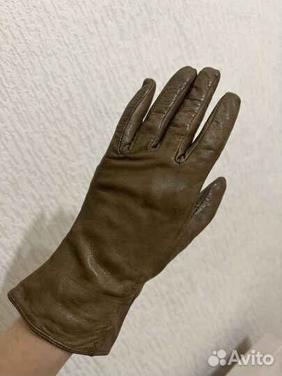 Перчатки кожаные женские