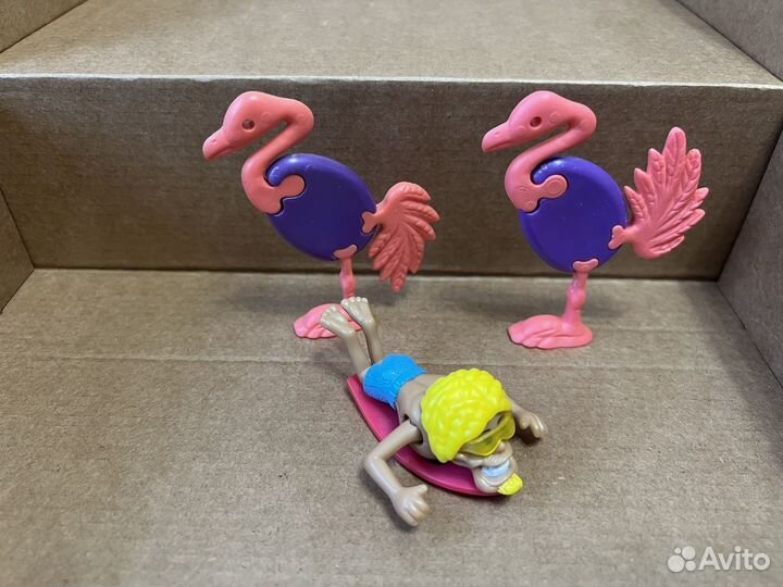 Игрушки киндер сюрприз 90-е