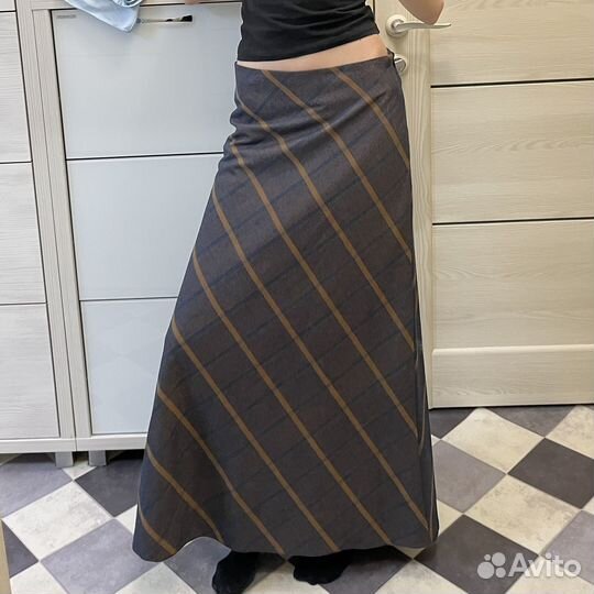 Юбка коричневая миди