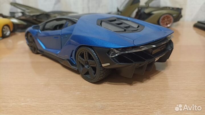 Lamborghini Centenario 1:18 Maisto