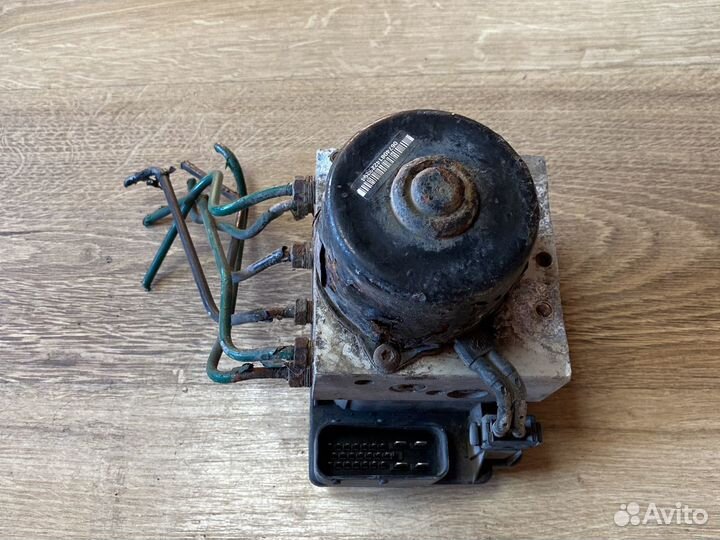 7700424520 блок ABS renault