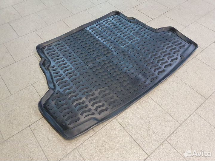 Коврик в багажник Toyota Corolla Axio Hybrid 2012+