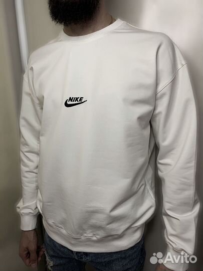 Белый свитшот унисекс Nike 42 размера