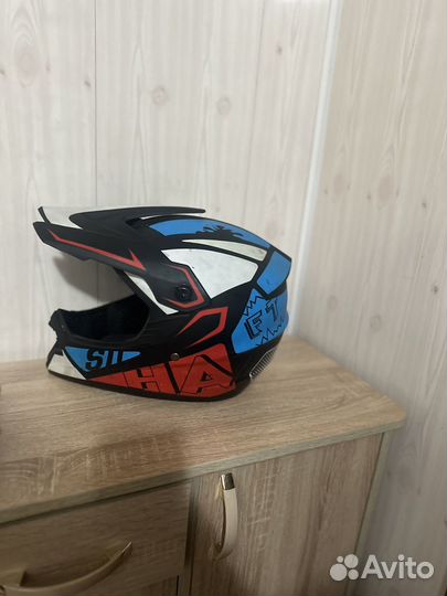 Щлем кроссовый