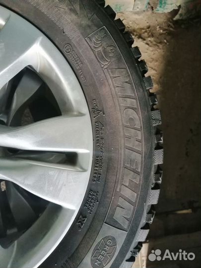 Комплект зимних колес r16