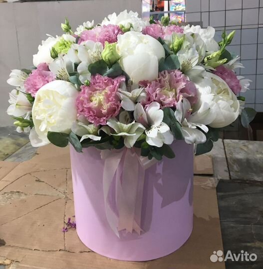 Букет из гипсофилы букет в шляпной коробке