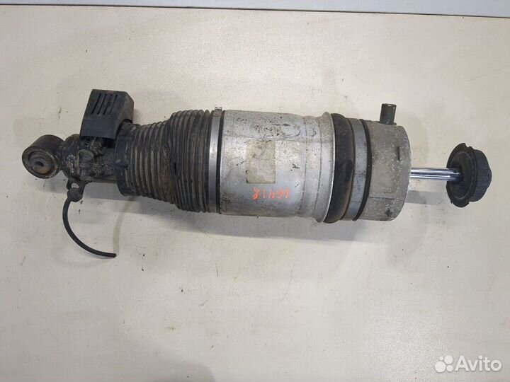 Амортизатор подвески Volkswagen Touareg, 2004