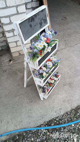 Рекламный щит декоративный