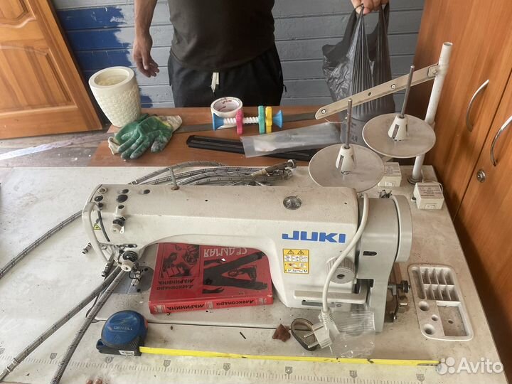 Швейная машина