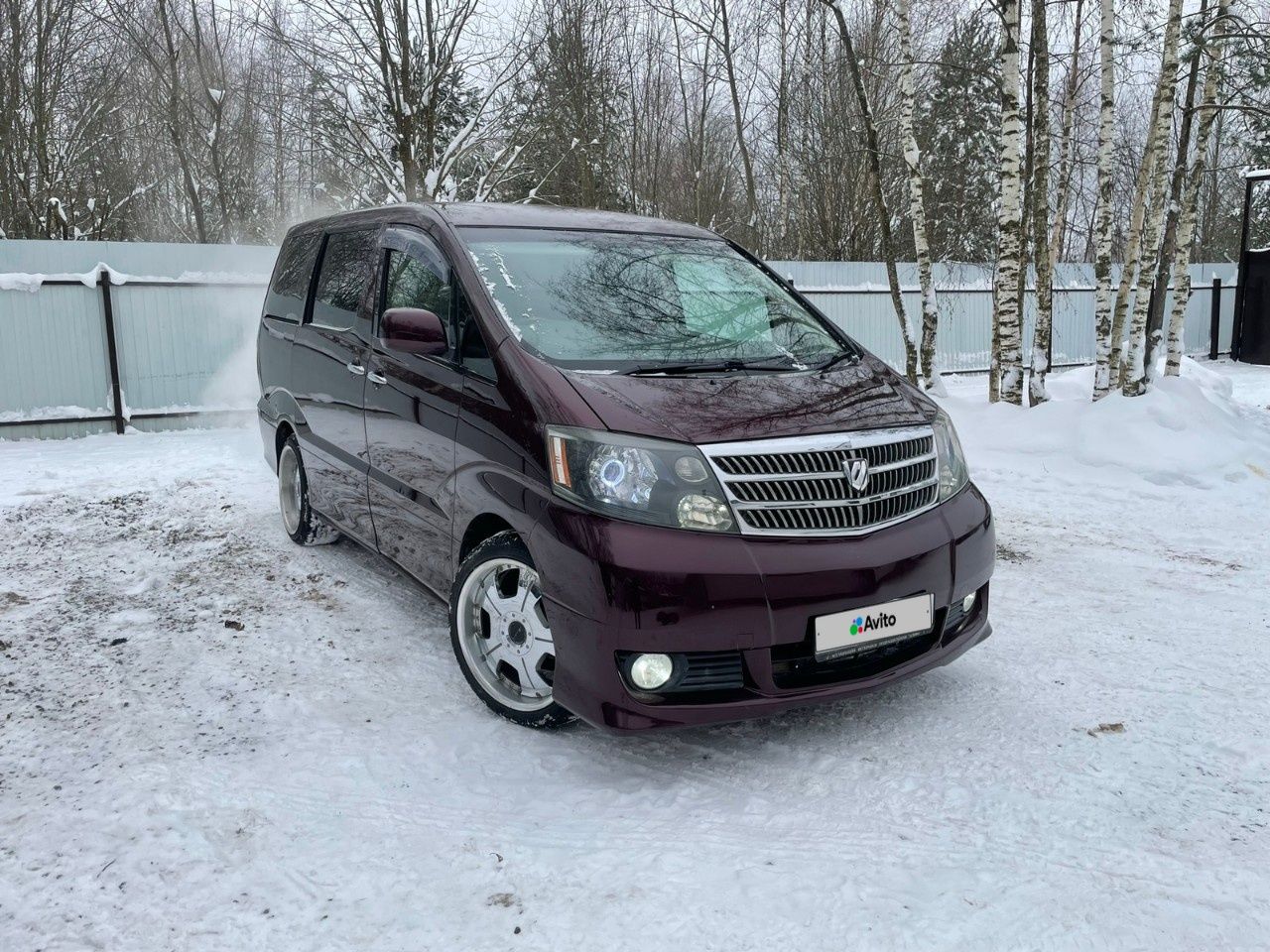 Toyota Alphard: фото владельца