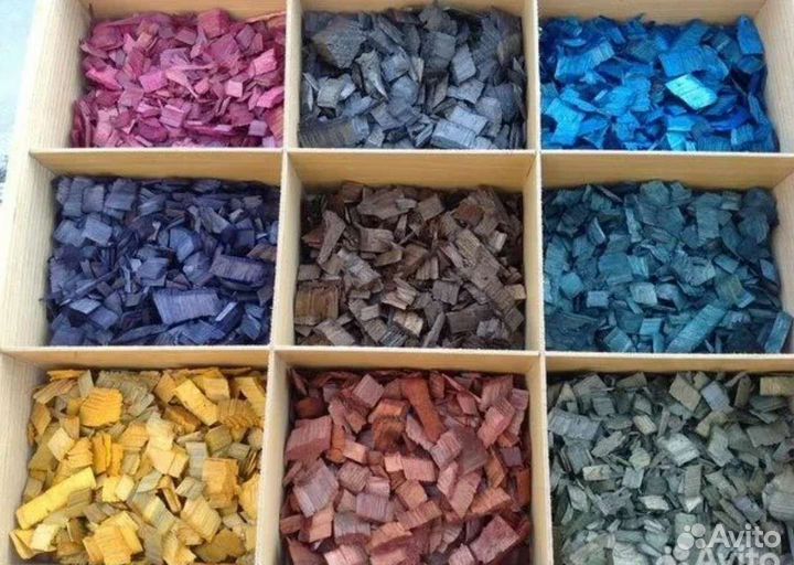 Щепа крашеная