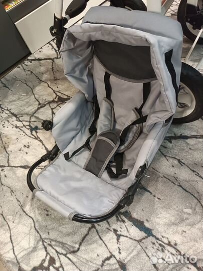 Прогулочная коляска 2 в 1