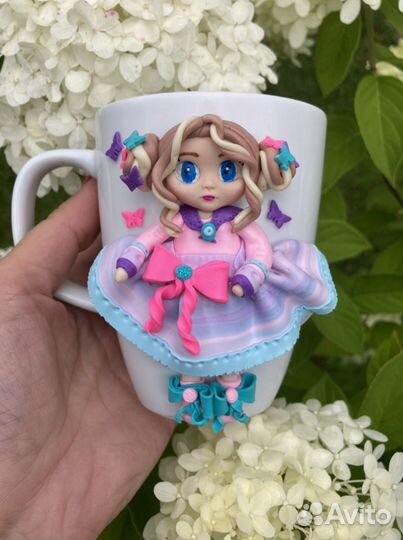 Кружка с декором из полимерной глины