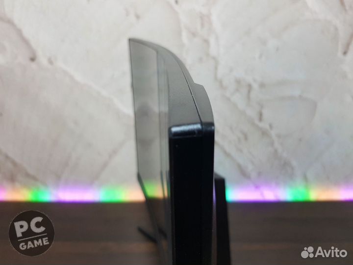 Игровой изогнутый монитор MSI Optix 27