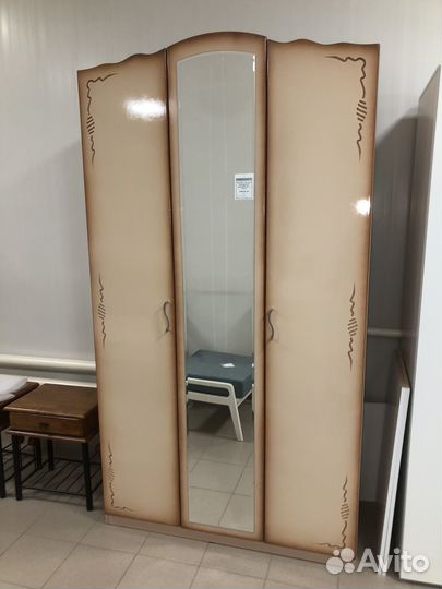 Шкафы в ассортименте