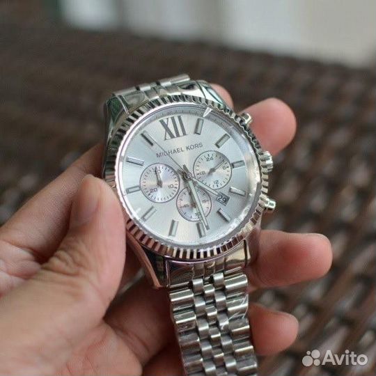 Часы Michael Kors MK8405