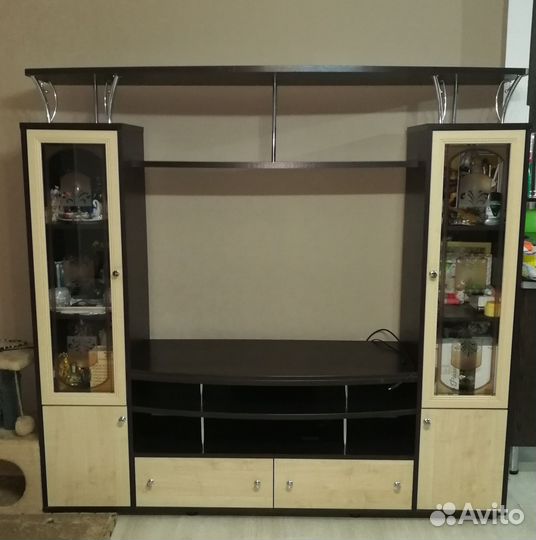 Стенка в гостиную бу