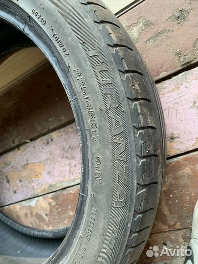 Bridgestone Turanza T001 225/45 R17