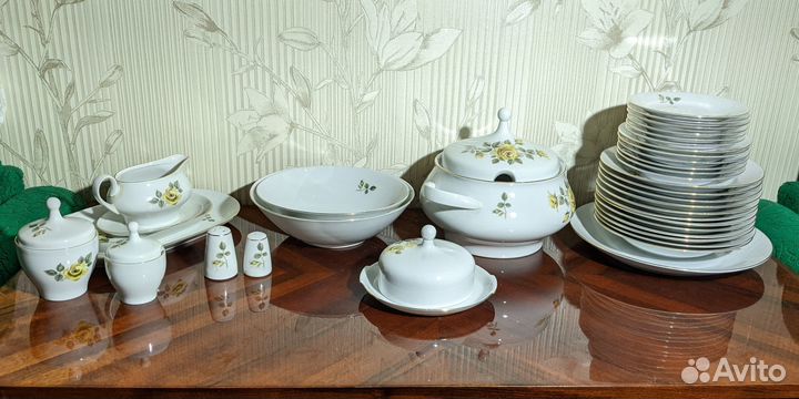 Сервиз обеденный Кахла Kahla Konitz «Желтая роза»